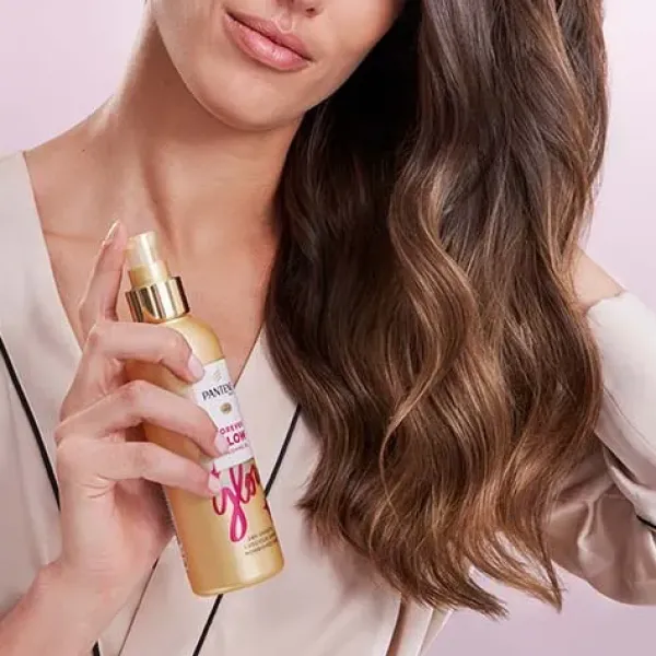 PANTENE Brillo Eterno* Hidratantes Faciales