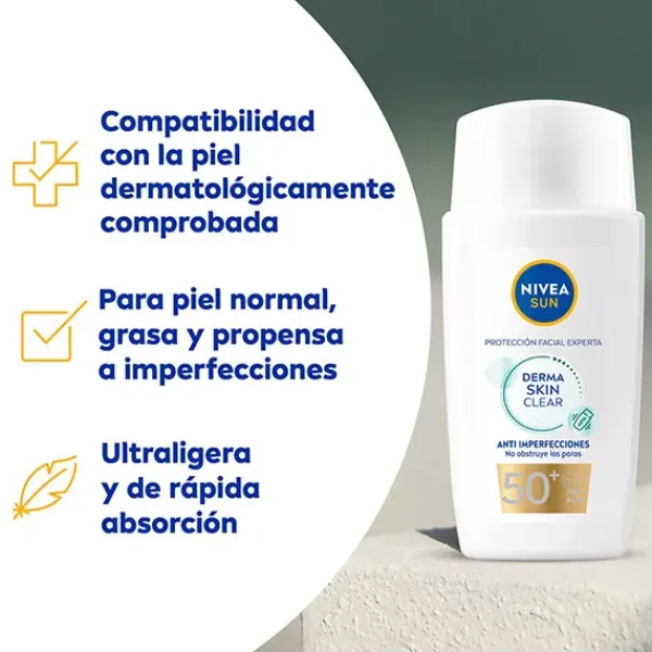 NIVEA Derma Skin Clear* Hidratantes Faciales