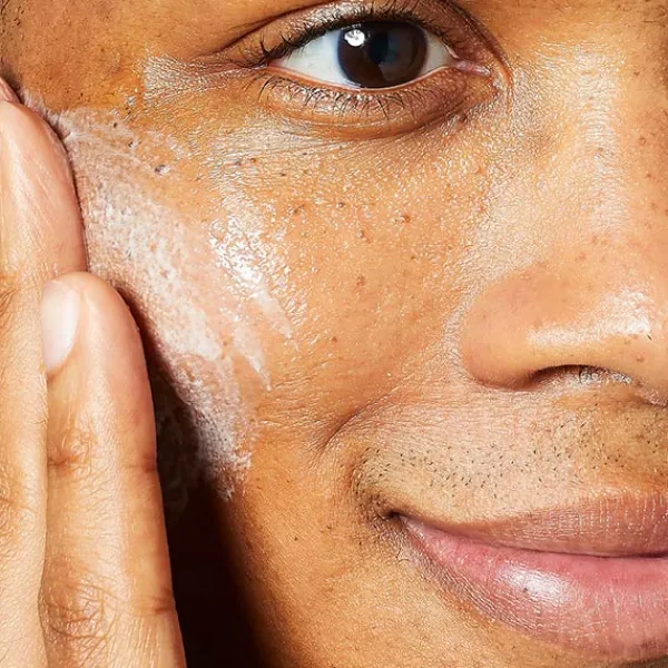KIEHL'S Facial Fuel Energizing Face Wash* Limpiadores Faciales