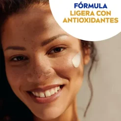 NIVEA Protección Facial Sensitive Spf 50* Hidratantes Faciales